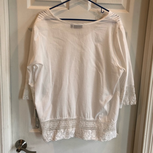 White crochet trim flyaway - Picture 8 of 8